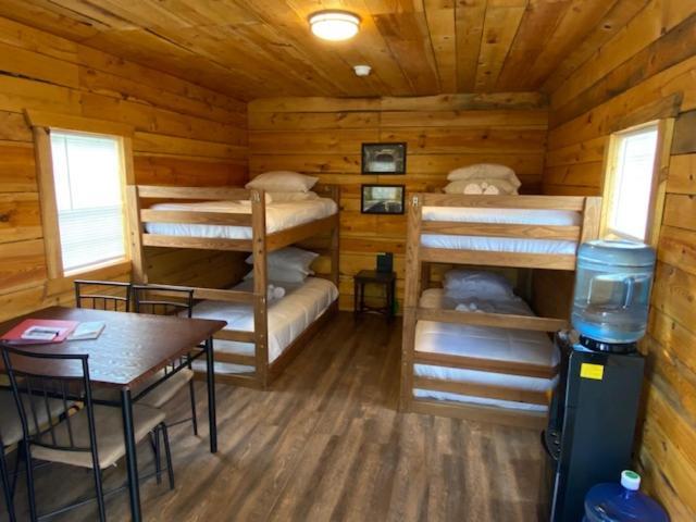 Canal Cabins Paw Paw Екстериор снимка