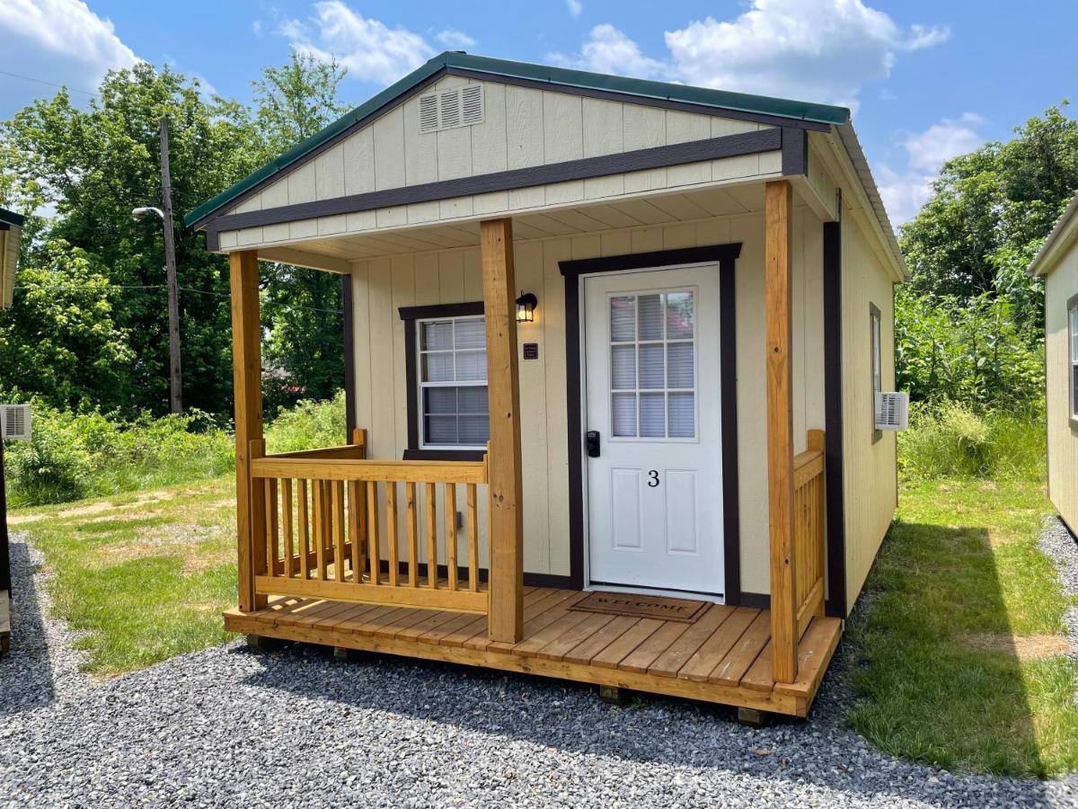 Canal Cabins Paw Paw Екстериор снимка